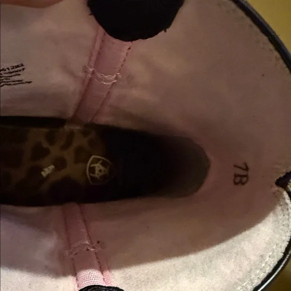 Black Leather Ariat Boots - Picture 5 of 7